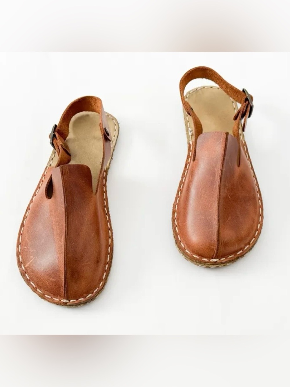 GALLE Handmade Leather Grounding Sandals: Barefoot